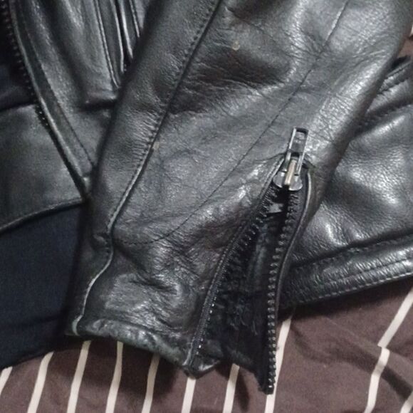 First Gear Leather Jacket - Picture 7 of 11